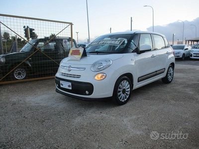 Usata Fiat 500L Lounge 95 CV (69 kW) 2015 Bianco Monovolume