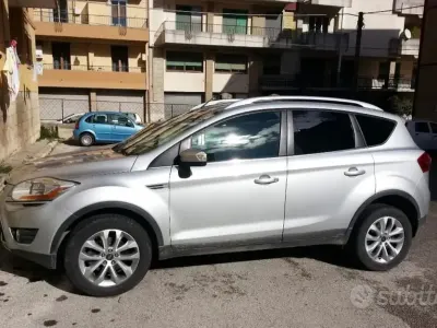 Usata Ford Kuga Titanium 136 CV (100 kW) 2009 Grigio SUV