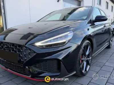 Usata Hyundai i30 N Performance 280 CV (205 kW) 2021 Nero pastello Berlina