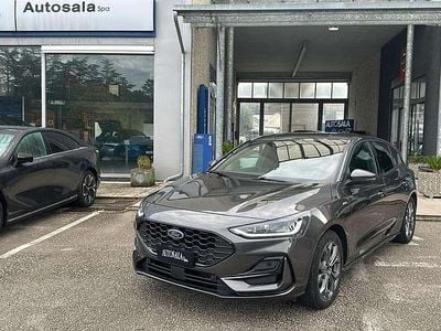 Usata Ford Focus ST-Line 125 CV (91 kW) 2022 Magnetic grey Berlina