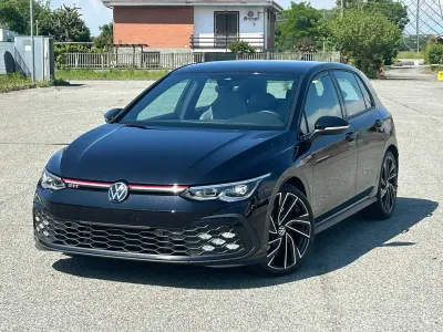 Usata VW Golf VIII GTI 245 CV (180 kW) 2023 Nero Berlina