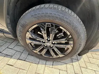Usata Toyota RAV4 Hybrid Lounge 218 CV (160 kW) 2021 Blu metallizzato SUV
