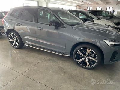 Usata Volvo XC60 Ultimate 197 CV (144 kW) 2023 Grigio SUV