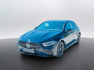 Nuova Mercedes A180 115 CV (84 kW) 2026 Nero Berlina