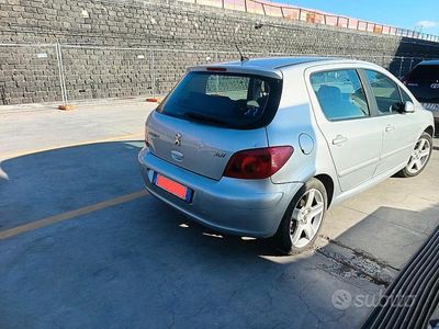 Begagnad Peugeot 307 140 HK (102 kW) 2005 Grå Sedan
