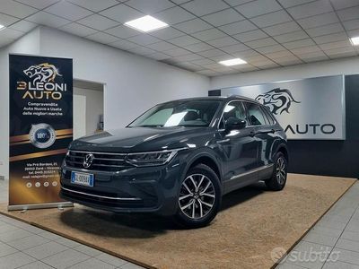 Usata VW Tiguan Life 150 CV (110 kW) 2022 Grigio SUV