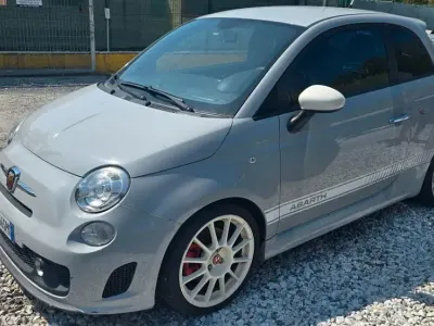 Usata Abarth 500 160 CV (117 kW) 2012 Beige Utilitaria