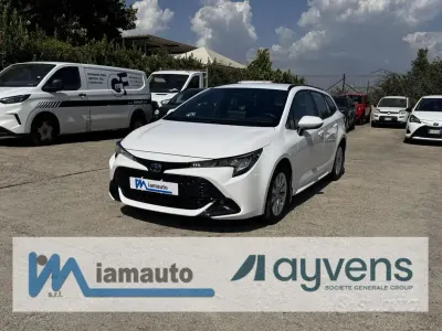 Usata Toyota Corolla 98 CV (72 kW) 2023 Bianco Station wagon