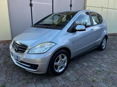 Usata Mercedes A150 Elegance 95 CV (69 kW) 2009 Argento Monovolume