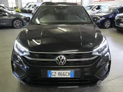 Usata VW Taigo R-line 116 CV (85 kW) 2025 Nero SUV