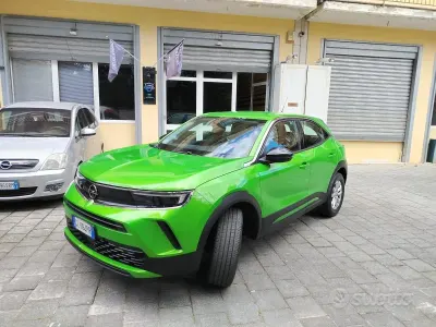 Usata Opel Mokka Edition 101 CV (74 kW) 2022 Verde SUV