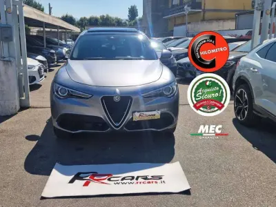 Usata Alfa Romeo Stelvio Ti 209 CV (153 kW) 2020 Grigio SUV