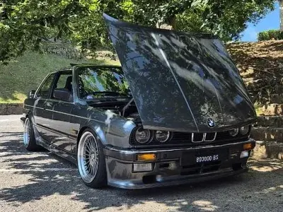 Usata BMW 320 1983 Grigio Berlina