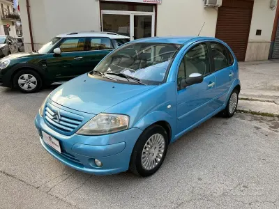 Usata Citroën C3 Exclusive 68 CV (50 kW) 2003 Blu Berlina