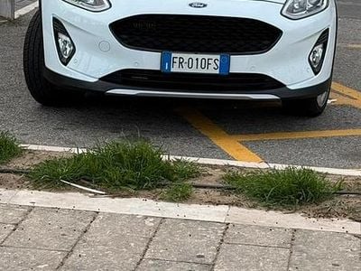 Usata Ford Fiesta 100 CV (73 kW) 2018 Bianco Utilitaria