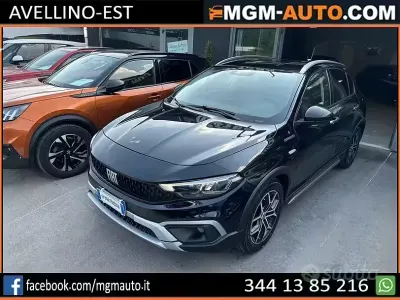 Occasion Fiat Tipo Cross 131 ch (96 kW) 2022 Noir Berline