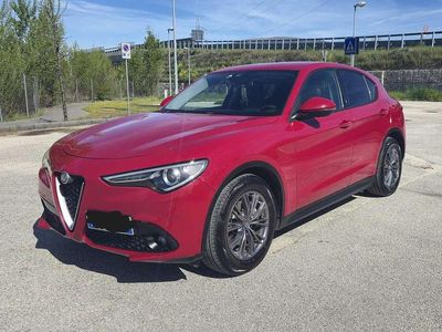 Usata Alfa Romeo Stelvio Business 179 CV (131 kW) 2018 Rosso SUV