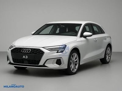 Begagnad Audi A3 Sportback Advanced Plus 150 HK (110 kW) 2024 Vit Halvkombi
