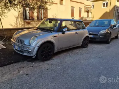 Usata Mini Cooper 2003 Utilitaria
