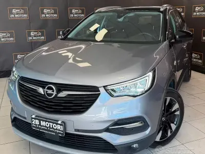 Usata Opel Grandland X Ultimate 131 CV (96 kW) 2021 Grigio SUV