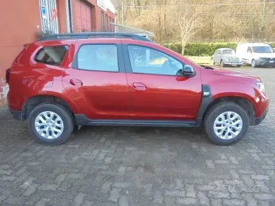 Usata Dacia Duster Acces 101 CV (74 kW) 2022 Rosso SUV