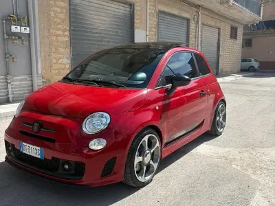Usata Abarth 500 135 CV (99 kW) 2009 Rosso Utilitaria