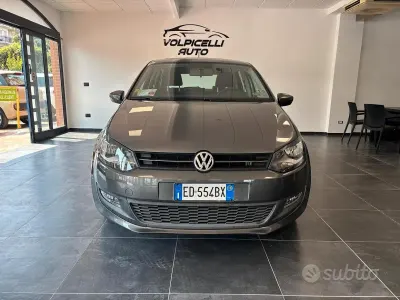Usata VW Polo 90 CV (66 kW) 2010 Grigio Utilitaria