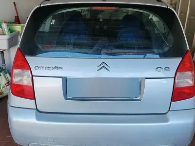 Usata Citroën C2 60 CV (44 kW) 2004 Grigio Utilitaria