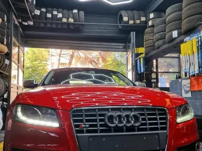 Usata Audi S5 Sportback Comfort 333 CV (244 kW) 2010 Rosso Utilitaria