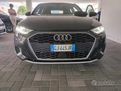 Usata Audi A3 116 CV (85 kW) 2022 Grigio Berlina