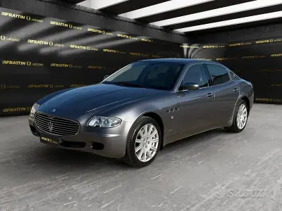 Usata Maserati Quattroporte 400 CV (294 kW) 2006 Grigio scuro Berlina