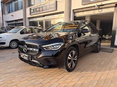 Usata Mercedes GLA200 Premium 150 CV (110 kW) 2020 Nero SUV