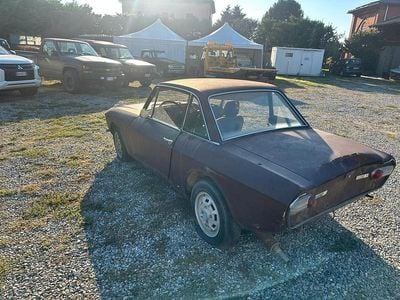 Begagnad Lancia Fulvia 89 HK (65 kW) 1973 Brun Sportkupé