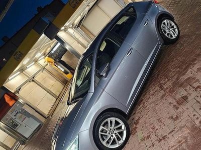 Usata Seat Leon 100 CV (73 kW) 2017 Grigio Berlina