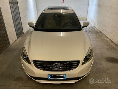 Usata Volvo XC60 Summum 181 CV (133 kW) 2015 Bianco SUV