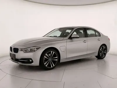 Usata BMW 330e