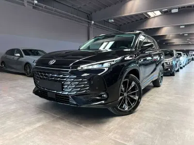 Nuova MG HS Luxury 143 CV (105 kW) 2026 Nero SUV