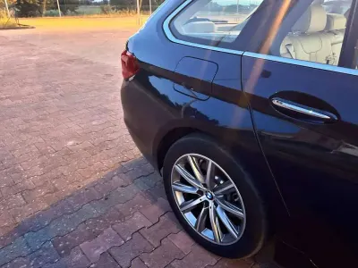 Usata BMW 520 Sport Line 190 CV (139 kW) 2019 Blu/azzurro Station wagon