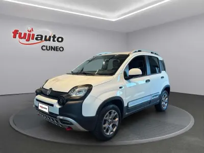 Usata Fiat Panda Cross Cross 95 CV (69 kW) 2017 Bianco Utilitaria