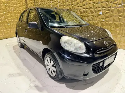 Usata Nissan Micra Tekna 80 CV (58 kW) 2011 Other Utilitaria