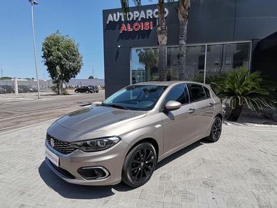 Usata Fiat Tipo Business 95 CV (69 kW) 2017 Grigio scuro Berlina