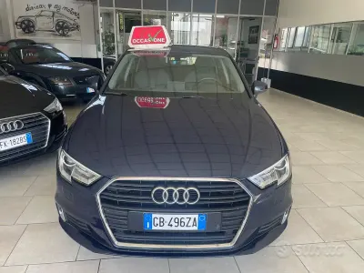 Usata Audi A3 Sport 150 CV (110 kW) 2020 Bluazzurro Berlina