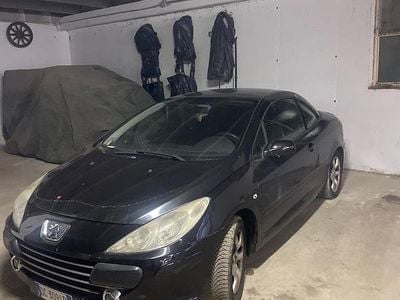 Usata Peugeot 307 CC 88 CV (64 kW) 2007 Nero Cabrio