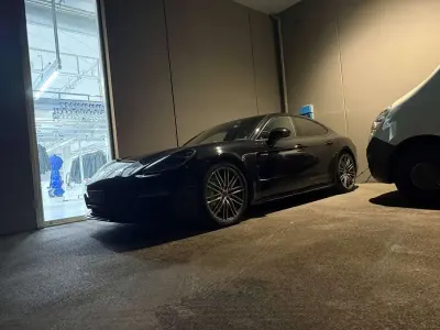 Usata Porsche Panamera Sport Turismo 330 CV (242 kW) 2018 Nero Berlina