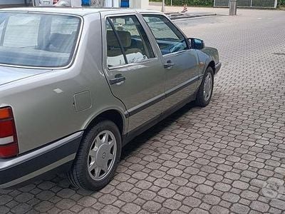 Usata Lancia Thema 147 CV (108 kW) 1988 Grigio Berlina