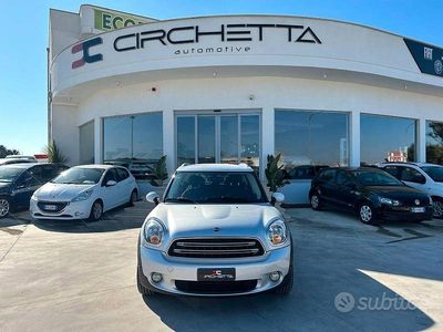 Usata Mini Cooper D Countryman 111 CV (81 kW) 2015 Grigio SUV