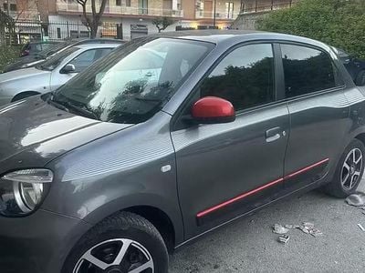 Usata Renault Twingo SE 70 CV (51 kW) 2019 Grigio Utilitaria