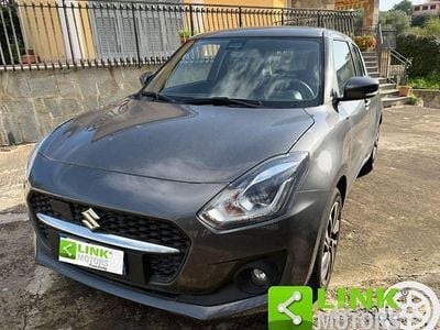 Begagnad Suzuki Swift 83 HK (61 kW) 2023 Grå Halvkombi