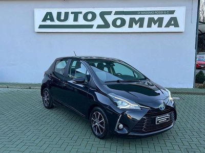 Begagnad Toyota Yaris Hybrid Active 73 HK (53 kW) 2018 Svart Sedan
