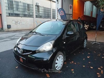 Brugt Toyota Aygo 68 HK (50 kW) 2008 Sort Hatchback